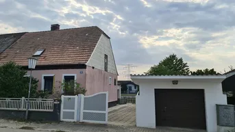 Expose Massives Haus mit Ausbaumöglichkeit, Garage und idealer Gartengröße!