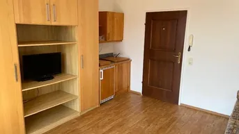 Expose Ferien-Studio (Ganzjahresmiete; ca. 20 m²) in Atterseenähe 
