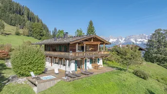 Expose Einmaliges Luxus-Chalet auf 1.000 Meter: Ski-in / Ski-out und eigener Wald mit gesamt 37.152 m2 Grund