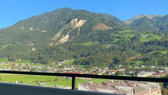 Expose Großzügige Dreizimmerwohnung mit wunderschönem Ausblick
