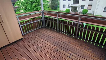 Expose Moderne 3-Zimmer Wohnung mit Balkon und Parkplatz
