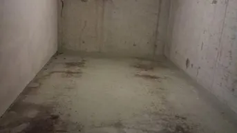 Expose TIEFGARAGE