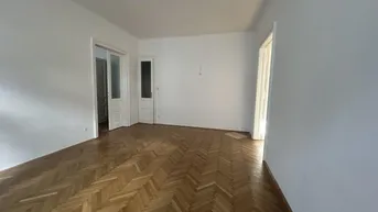 Expose ERSTBEZUG nach Sanierzung - 3-Zimmer Altbauwohnung in 1180 Wien