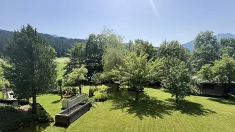 Expose Großzügiges Wohnhaus in Sonnenlage zur Übergangsmiete