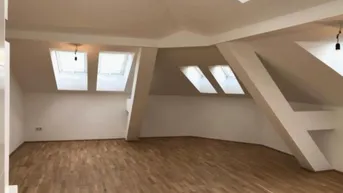 Expose Lichtdurchflutete Dachgeschosswohnung KEIN MAKLER!