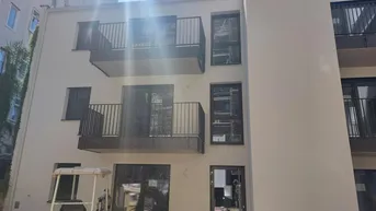 Expose Wunderschöne Neubau-Wohnung mit Balkon in Hofruhelage