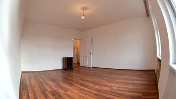 Expose schöne und helle Wohnung, provisionsfrei
