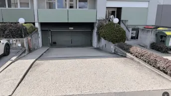 Expose Tiefgaragenparkplatz gegenüber Spital