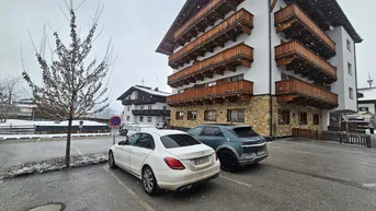 Expose Neuwertige Wohnung mit Balkon und Einbauküche in Westendorf
