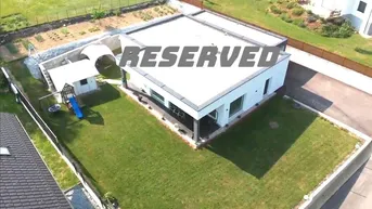 Expose (reserved)Neubau Smart-Home Bungalow, mit drei Zimmern und Einbau Küche in 4293 ca. 3 km von Gutau entfernt.