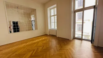 Expose Altbau 3-Zimmer Wohnung mit Aufzug und Einbauküche