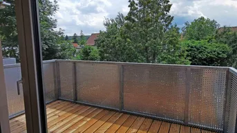 Expose AN ALLE ANLEGER !!! Barrierefreie 3 Zimmer Wohnung mit eigenem Gartenabteil, Balkon und Stellplatz!