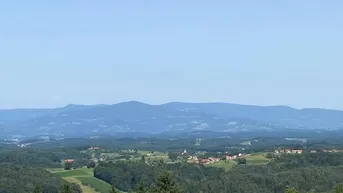 Expose Traumhaftes Grundstück in phantastischer Aussichtlage am Demmerkogel in der Südsteiermark