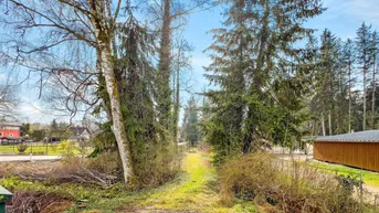 Expose SONNIGES GRUNDSTÜCK IN BÜRMOOS – RUHIGE LAGE UND VIELSEITIGES POTENZIAL