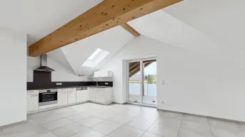 Expose MODERNE 3-ZIMMER-WOHNUNG MIT 18,64m² TERRASSE UND BLICK INS GRÜNE IN EGGELSBERG