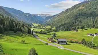 Expose SONNIGES MEHRFAMILIENHAUS MIT GARAGE IN UNTERTAUERN