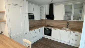 Expose Attraktive 3-Zimmer-Wohnung mit Balkon und Einbauküche bei Zippererstraße U3 - in einer grüner Umgebung