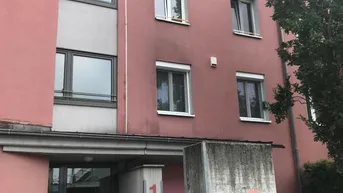 Expose Zwei Zimmer Dachgeschosswohnung