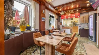 Expose Restaurant, Pizzeria, Cafe/Pub