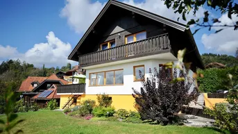 Expose Großzügiges Einfamilienhaus mit tollem Ausblick in St. Urban nahe Feldkirchen.