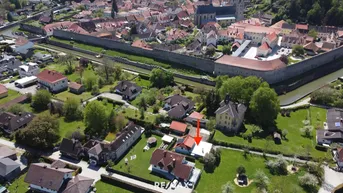 Expose Haus mit Photovoltaik &amp; Entwicklungspotenzial