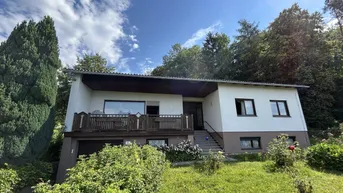 Expose Charmantes Einfamilienhaus mit großem Grundstück in Freudenstein, Feldkirchen an der Donau