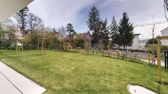 Expose Einzigartige Gartenwohnung: 3 Zimmer, 3 Terrassen und großer Eigengarten - floé 225