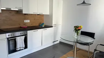 Expose 2-Zimmer Wohnung mit 5m2 Loggia | Thaliastraße | Billa im Haus | 4. Liftstock