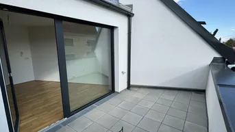 Expose 3-Zimmer Dachgeschoßwohnung mit Terrasse im Grünen