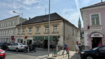 Expose Gewerblich genutztes, denkmalgeschütztes Zinshaus am Stadtplatz | sehr guter Ertragslage