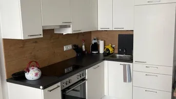 Expose 2-Zimmer Wohnung mit Loggia | Thaliastraße | Billa im Haus | 4. Liftstock hofseitig