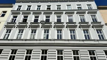 Expose 2-Zimmer-Wohnung mit Altbau-Charme und Parkblick – Top-Lage nahe Westbahnhof &amp; Mariahilfer Straße