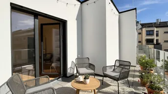 Expose Erstbezug! Neubau-Reihenhaus mit Terrasse, Dachterrasse, Loggien &amp; Garten (auch für Anleger)