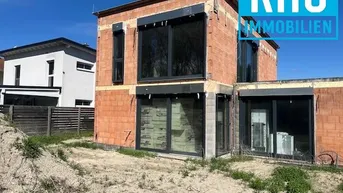 Expose ++++MEHR ALS DER ROHBAU STEHT - JETZT SIND SIE DRAN++++
