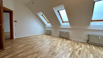 Expose Ab August verfügbar: Moderne 2-Zimmer-Dachgeschosswohnung in Fürstenfeld