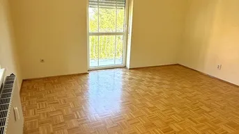 Expose Geräumige Einzimmerwohnung im idyllischen Sankt Radgund zu vermieten!