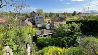 Expose Großzügiges Einfamilienhaus mit uneinsehbarem Garten in absoluter Ruhelage!