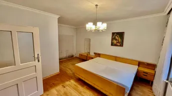 Expose Kleines Bauernhaus mit Nebengebäuden in Untermakersdorf, bei Hadres!