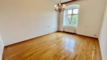 Expose Inklusive Heizkosten! Büro/Praxis mit 30qm im Schloss Wolfpassing!