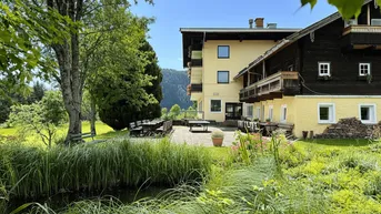 Expose Betriebsbereites Hotel in Filzmoos – Ski amadé | 30 Gästebetten genehmigt | Erweiterbar