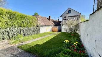 Expose Großzügiges Einfamilienhaus mit uneinsehbarem Garten in absoluter Ruhelage!