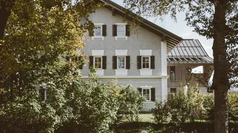 Expose 2-Zimmer-Wohnung im Dachgeschoss mit Untersbergblick