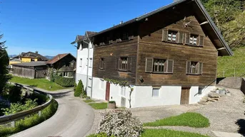 Expose Wohngebäude mit landwirtschaftl. Flächen in Kennelbach