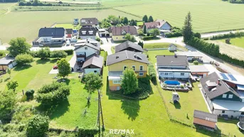 Expose Zuhause mit Perspektive – Großzügiges Ein-/Mehrfamilienhaus mit Traumgrundstück und Weitblick
