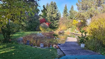 Expose Ein Ort wie kein anderer – Ihr Rückzugsort mit eigenem Gartenparadies und Naturteich