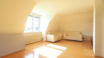 Expose CHARMANTE 3-ZIMMER-DACHGESCHOSSWOHNUNG MIT DACHTERRASSE UND GRÜNBLICK
