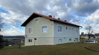 Expose Einfamilienhaus in schöner Aussichtslage auf großem Grundstück