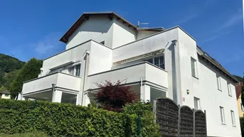 Expose 2-Zimmer-Wohlfühl-Maisonette mit Dachterrasse und Tiefgaragenplatz!