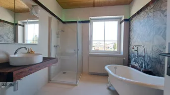 Expose Großzügige 5-Zimmer-Wohnung in Bärnbach mit – 143 m² Wohnkomfort mit Balkon und Bergblick