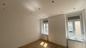 Expose Zentrum: Charmante 3-Zimmer-Wohnung mit Balkon!